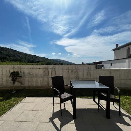 Apartments Petrusic Supetarska Draga Luaran gambar