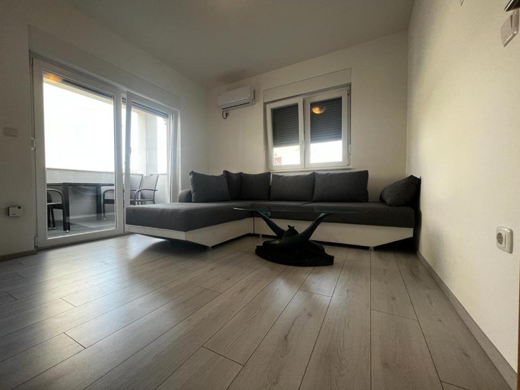 Apartments Petrusic Supetarska Draga Luaran gambar